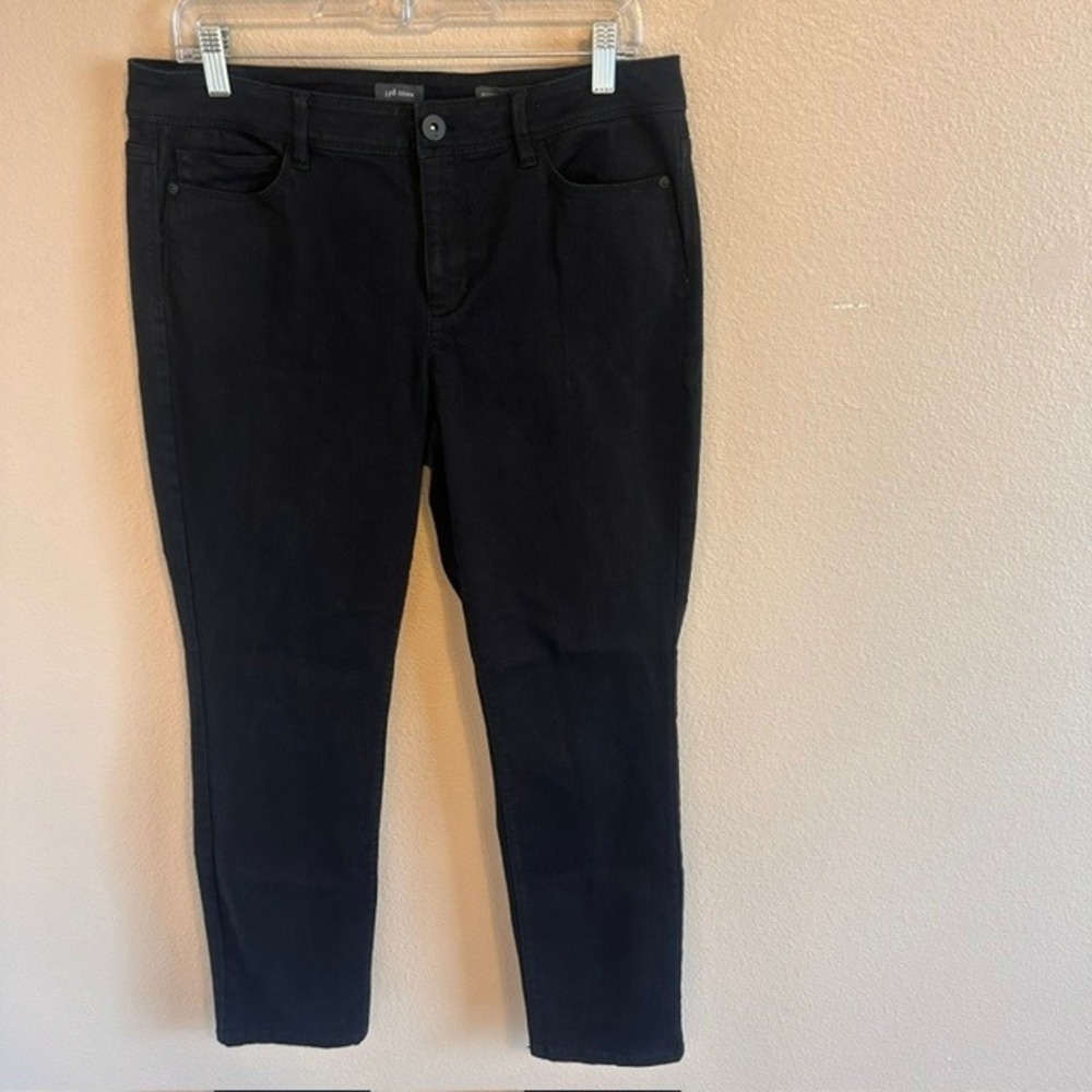 J. Jill Women's Authentic Fit Super Soft Black Slim Ankle Jeans 10 Stretch - Picture 2 of 10